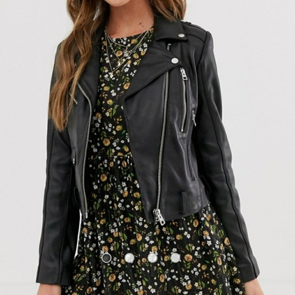Forever 21 Jackets & Blazers - 🚕Faux Leather Moto Biker Jacket